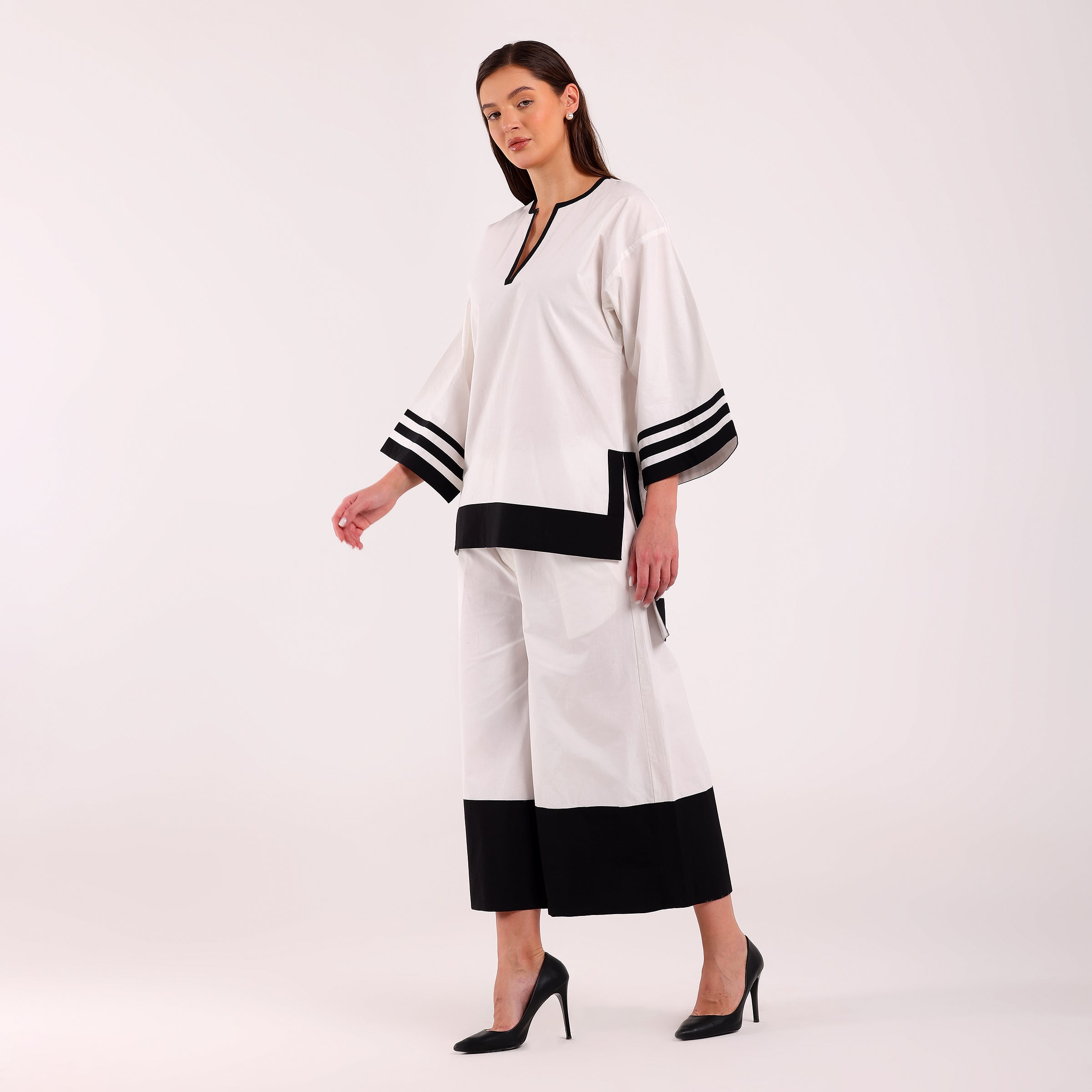 Naya- Black & White Popline Stripped Kurta Set
